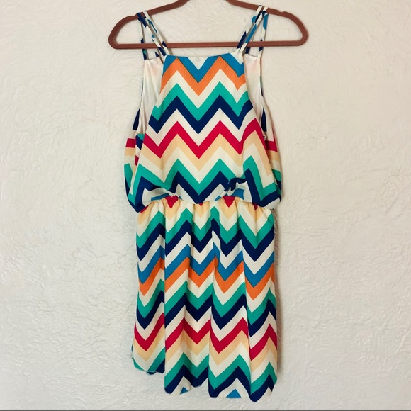 CALS Gorgeous Colorful Dress - Picture 4 of 5